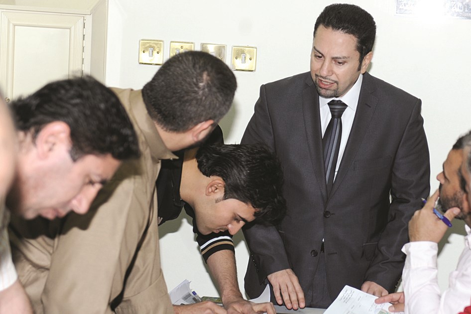 u0627u0644u0642u0627u0626u0645 u0628u0623u0639u0645u0627u0644 u0627u0644u0633u0641u0627u0631u0629 u063au0633u0627u0646 u0639u0646u062cu0631u064au0646 u064au062au0627u0628u0639 u0645u0639u0627u0645u0644u0627u062a u0628u0639u0636 u0627u0644u0645u0631u0627u062cu0639u064au0646