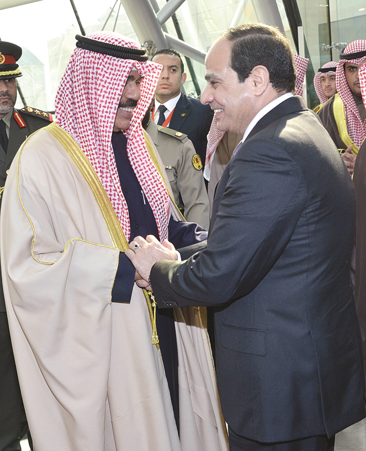 السيسي مودعاً ولي العهد