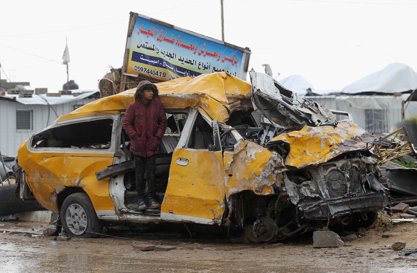 u0641u0644u0633u0637u064au0646u064a u0639u0644u0649 u0633u064au0627u0631u0629 u0645u062fu0645u0631u0629 u0641u064a u062eu0627u0646 u064au0648u0646u0633 u0623u0645u0633 (u0627 u0641 u0628)