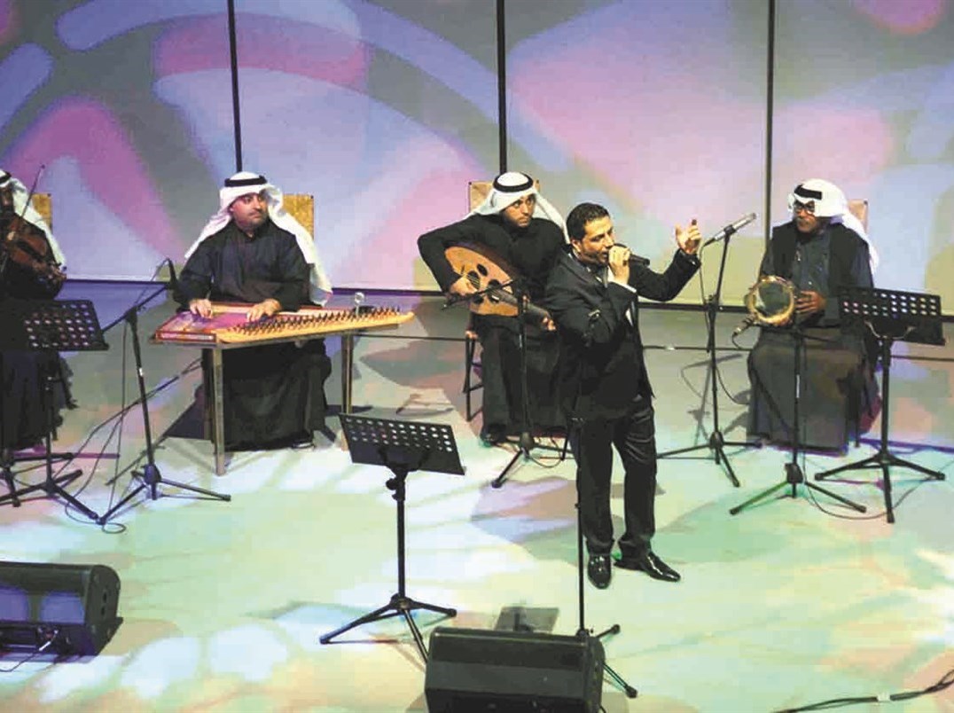 u0639u0644u0627u0621 u0627u0644u0647u0627u062fu064a u064au0634u062fu0648 u0628u0623u062cu0645u0644 u0623u063au0627u0646u064a u0627u0644u0641u0646 u0627u0644u0639u0631u0627u0642u064a (u062au0635u0648u064au0631 u0637u0627u0631u0642 u0639u0632u0627u0644u062fu064au0646)