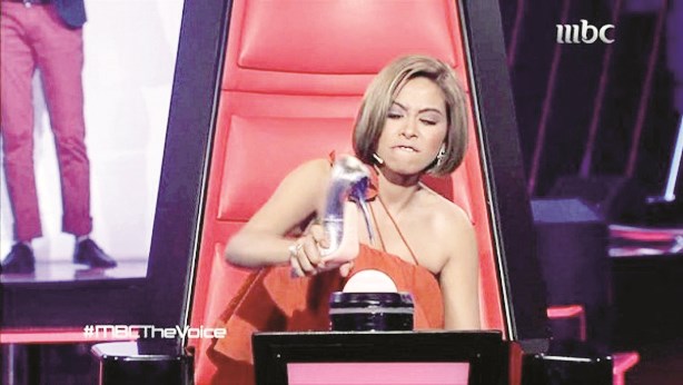 u0634u064au0631u064au0646 u062au0633u062cu0651u0644 u0625u0639u062cu0627u0628u0647u0627 u0628u062du0630u0627u0626u0647u0627