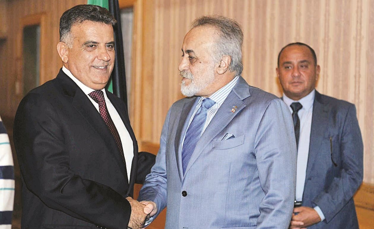 إبراهيم مستقبلاً الحاج حسان حوحو