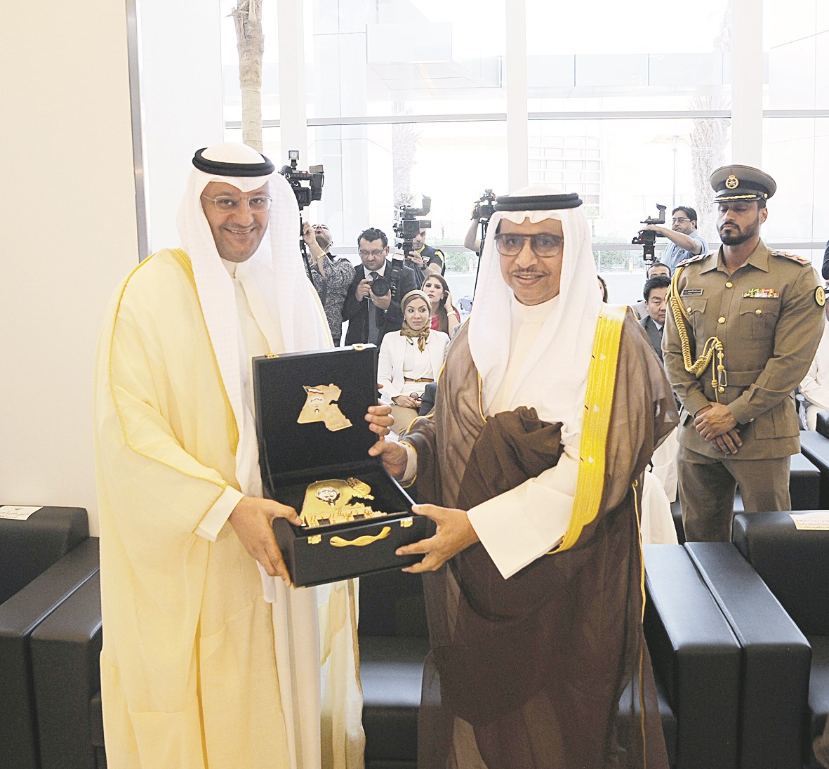 العبيدي مكرماً المبارك       (تصوير زكريا عطية)