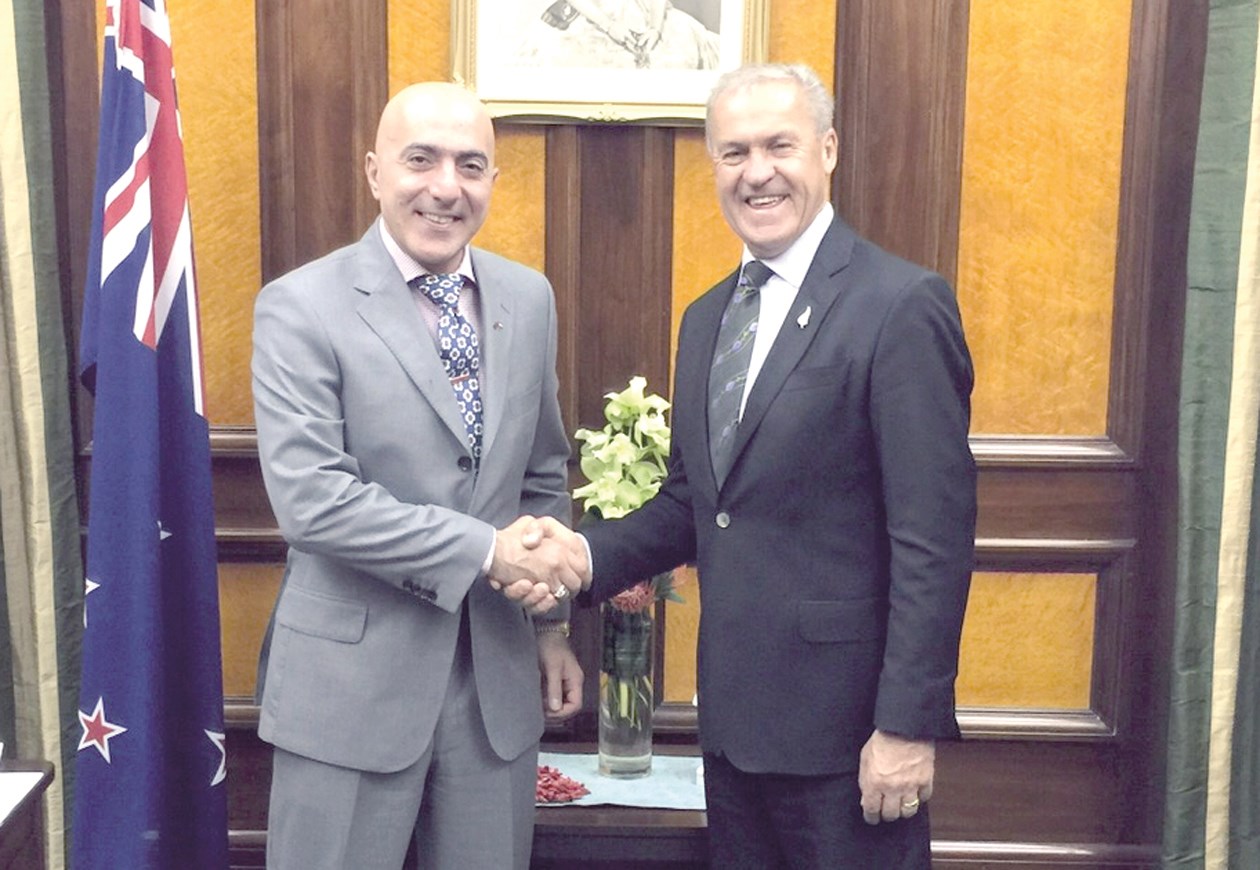 u0627u0644u0633u0641u064au0631 u0627u0644u0631u0632u0648u0642u064a u0645u0639 u0631u0626u064au0633 u0627u0644u0628u0631u0644u0645u0627u0646 u0627u0644u0646u064au0648u0632u064au0644u0646u062fu064a