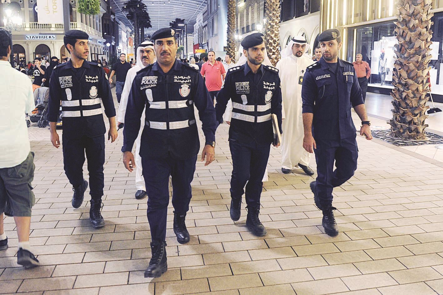 u062cu0627u0646u0628 u0645u0646 u0627u0644u062cu0648u0644u0629