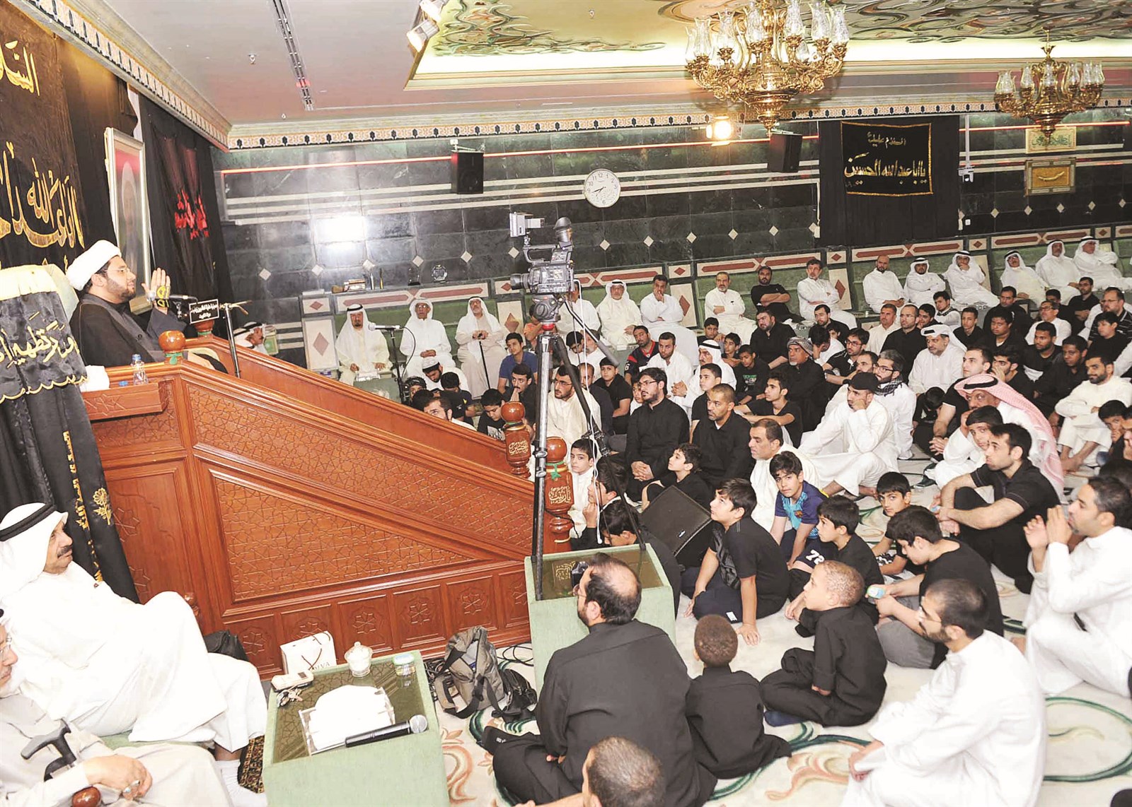 u0625u0646u0635u0627u062a u0648u0645u062au0627u0628u0639u0629 u0645u0646 u0627u0644u062du0636u0648u0631