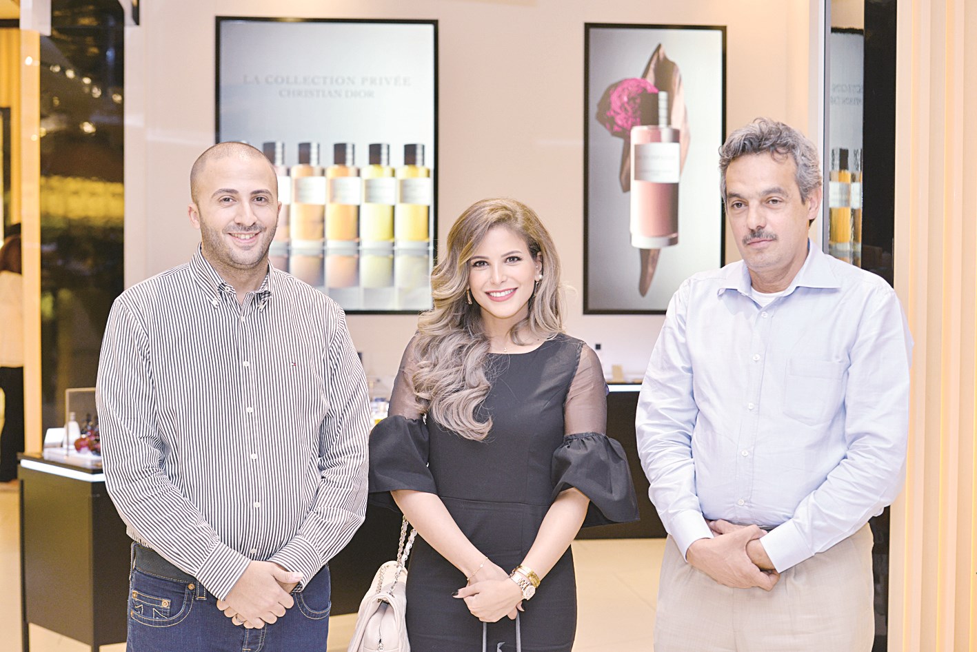 ... وتتوسط عماد وعبدالعزيز أبوشنب