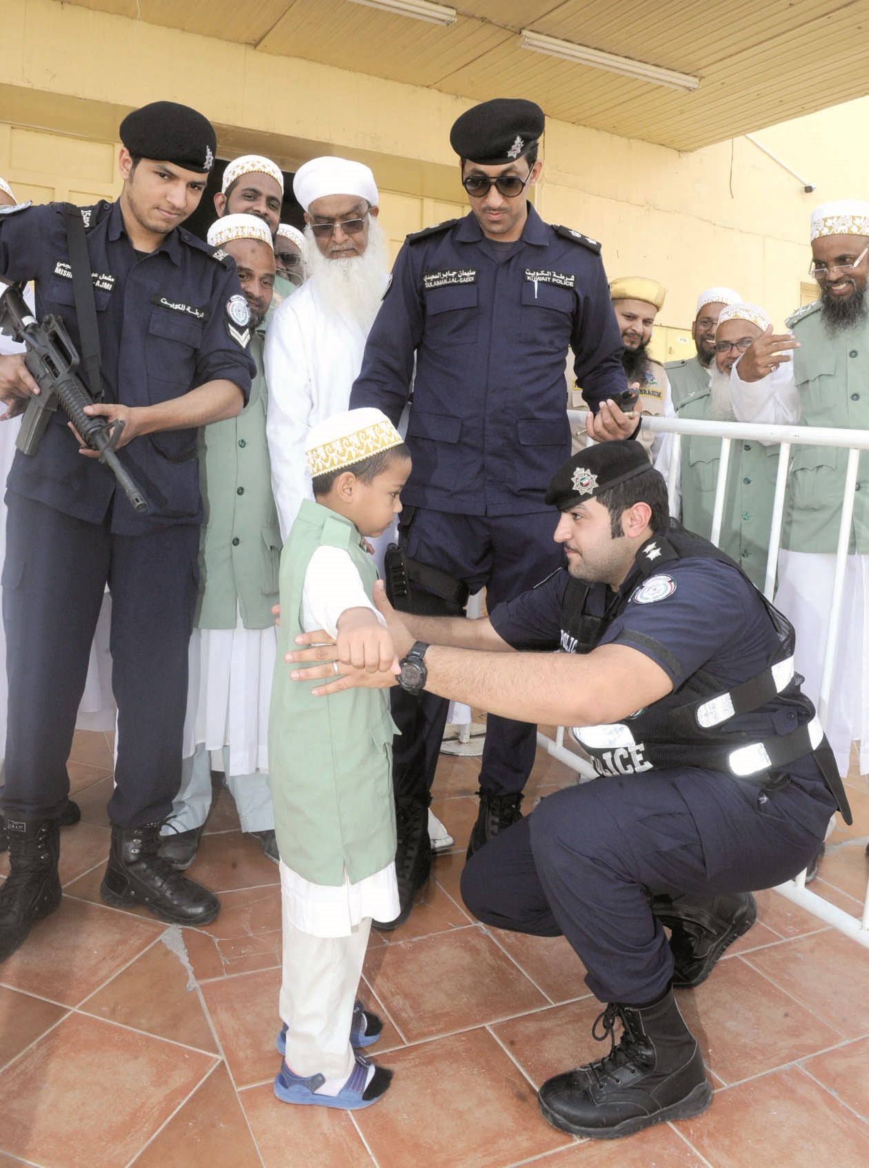 تفتيش الصغار والكبار