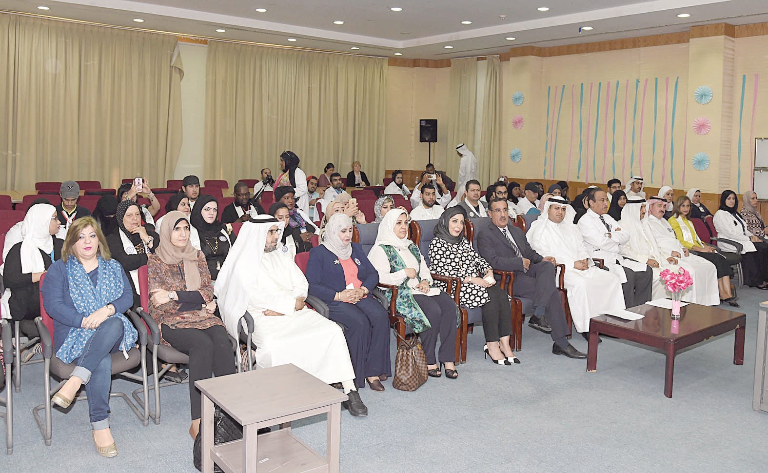 جانب من الحضور  (تصوير جلال معوض)