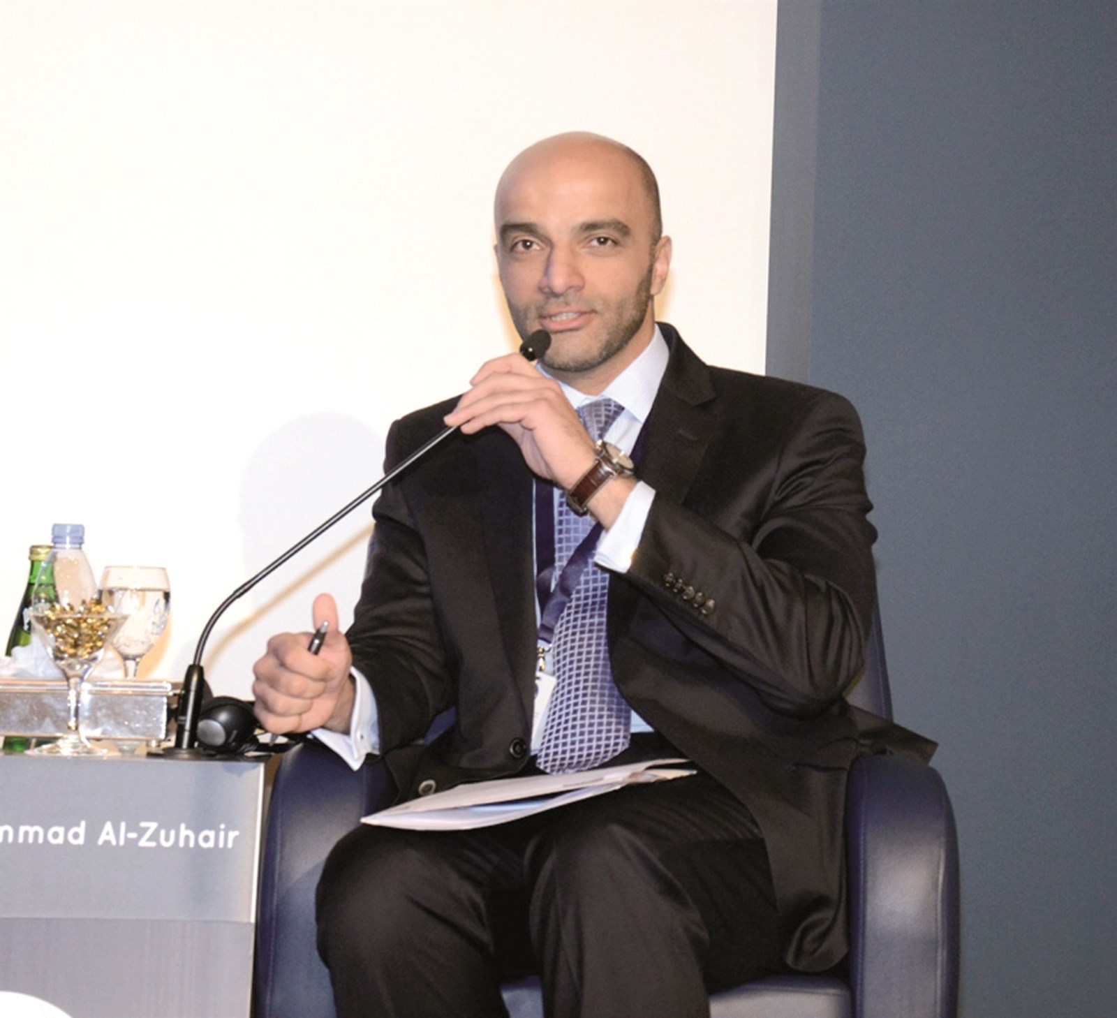 u0627u0644u0632u0647u064au0631 u064au062fu064au0631 u0625u062du062fu0649 u0627u0644u062cu0644u0633u0627u062a