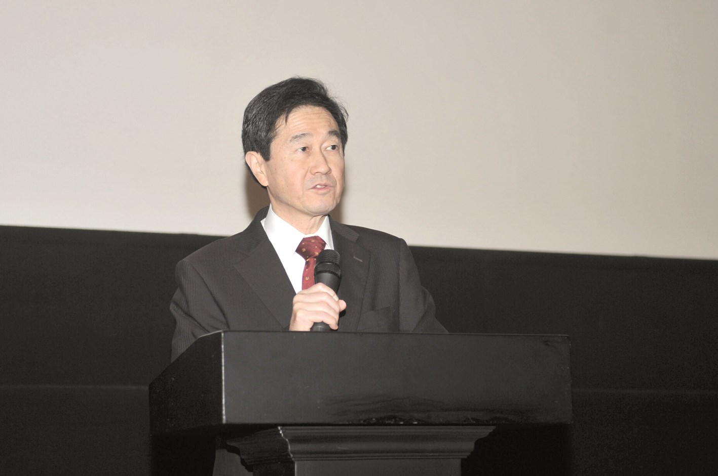 الملحق الثقافي الياباني شنجي بانتاني    (تصوير نور هنداوي)