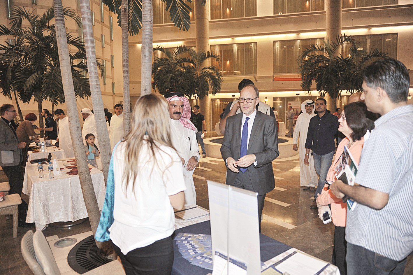 جولة في المعرض