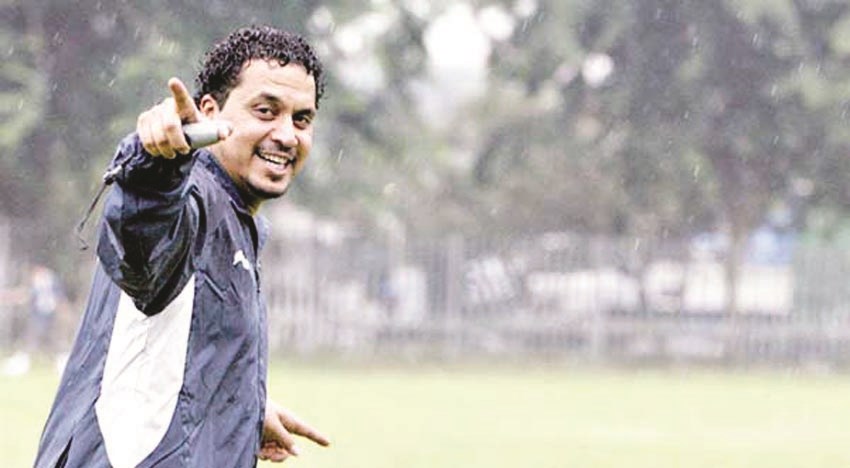 | عبد العزيز حمادة |