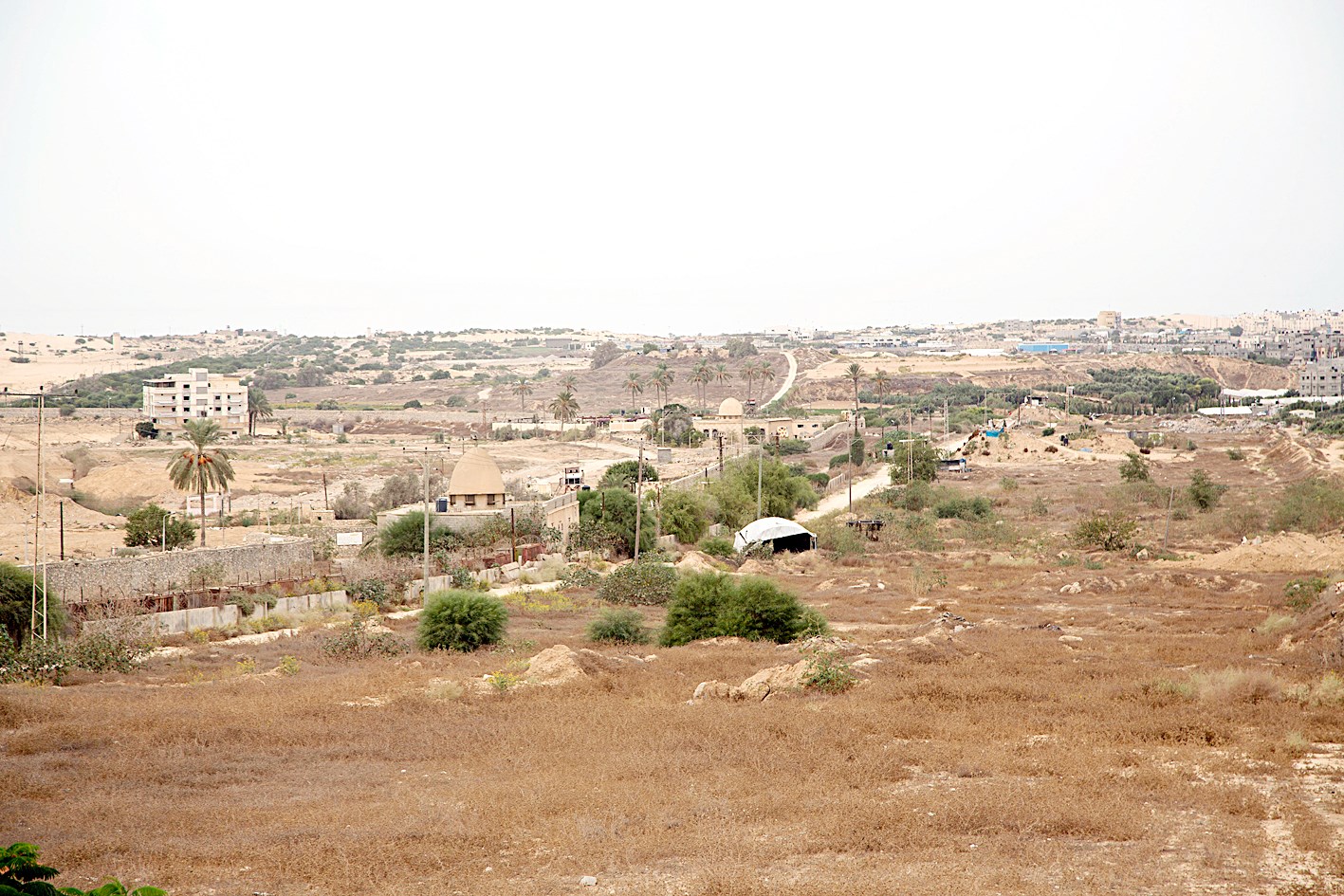 u0623u0646u0641u0627u0642 u063au0645u0631u062au0647u0627 u0627u0644u0645u064au0627u0647 u0642u0631u0628 u0627u0644u062du062fu0648u062f u0627u0644u0645u0635u0631u064au0629 u0645u0639 u0642u0637u0627u0639 u063au0632u0629     (u0627 u0628)