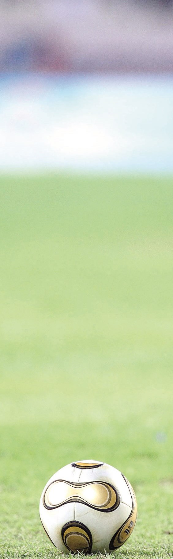 u0645u0644u0627u0639u0628 ... u0645u062au0647u0627u0644u0643u0629  (u0627u0644u0623u0632u0631u0642 u062fu0648u062a u0643u0648u0645)