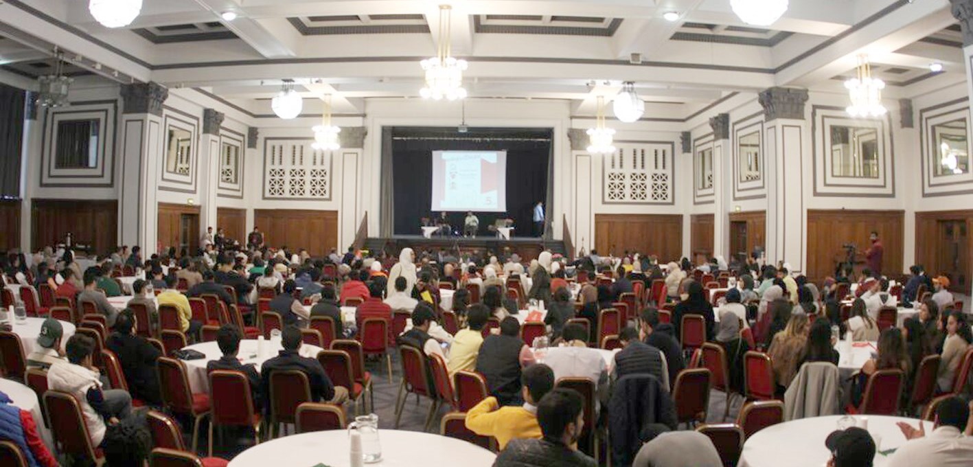 الحضور في مانشستر