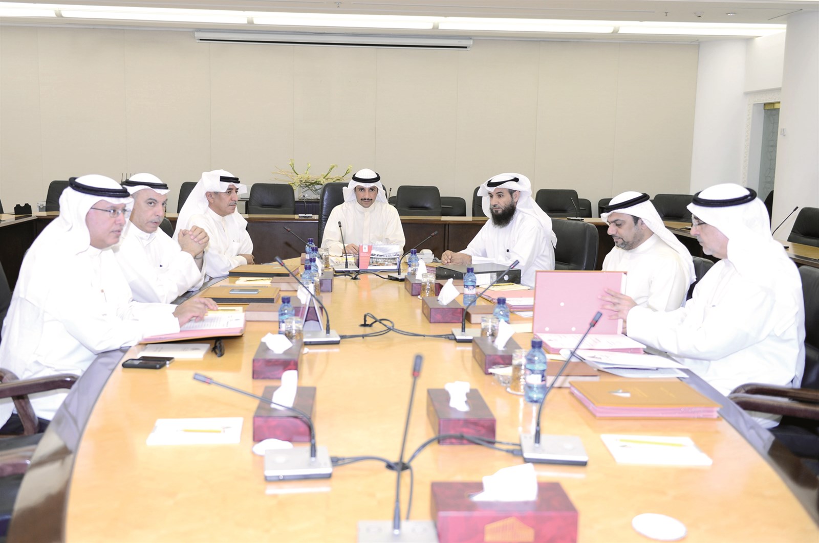 u0627u0644u0631u0626u064au0633 u0627u0644u063au0627u0646u0645 u0645u062au0631u0626u0633u0627 u0627u062cu062au0645u0627u0639 u0645u0643u062au0628 u0627u0644u0645u062cu0644u0633 u0623u0645u0633