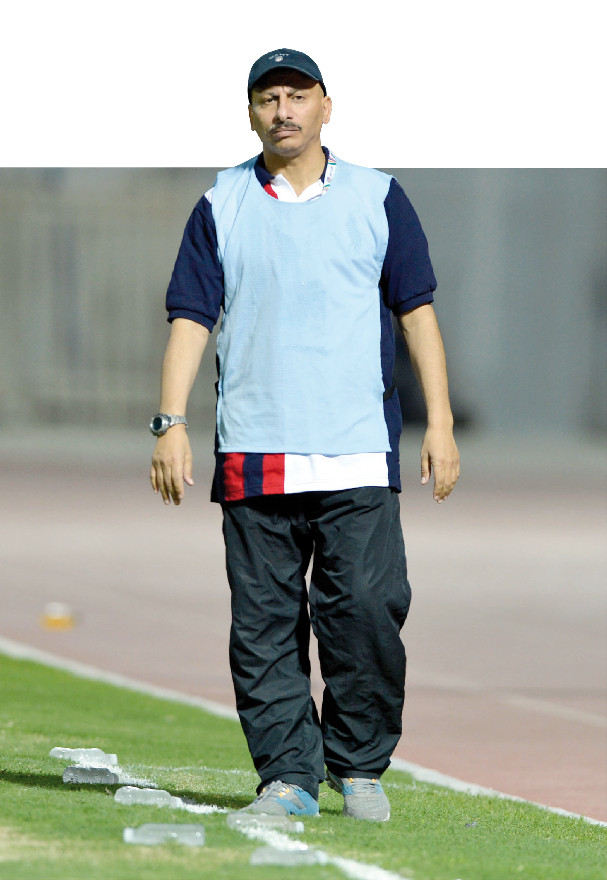 u0631u0627u0634u062f u0628u062fu064au062d ... u0639u0644u0649 u0645u0641u062au0631u0642 u0637u0631u0642 (u0627u0644u0623u0632u0631u0642 u062fu0648u062a u0643u0648u0645)