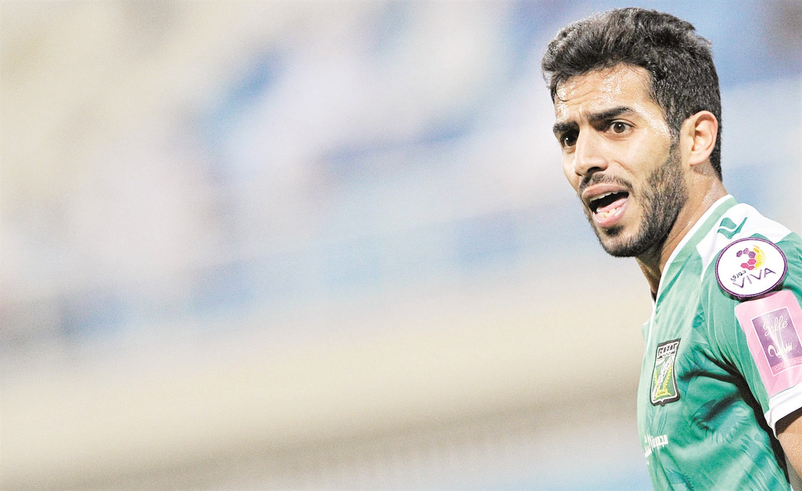 u0645u062du0645u062f u0641u0631u064au062d u0644u0627u0639u0628 u0627u0644u0639u0631u0628u064a u063au0627u0636u0628u0627u064b u062eu0644u0627u0644 u0627u0644u0645u0628u0627u0631u0627u0629 u0623u0645u0627u0645 u0627u0644u062cu0647u0631u0627u0621 (u062au0635u0648u064au0631 u062cu0627u0633u0645 u0628u0627u0631u0648u0646)