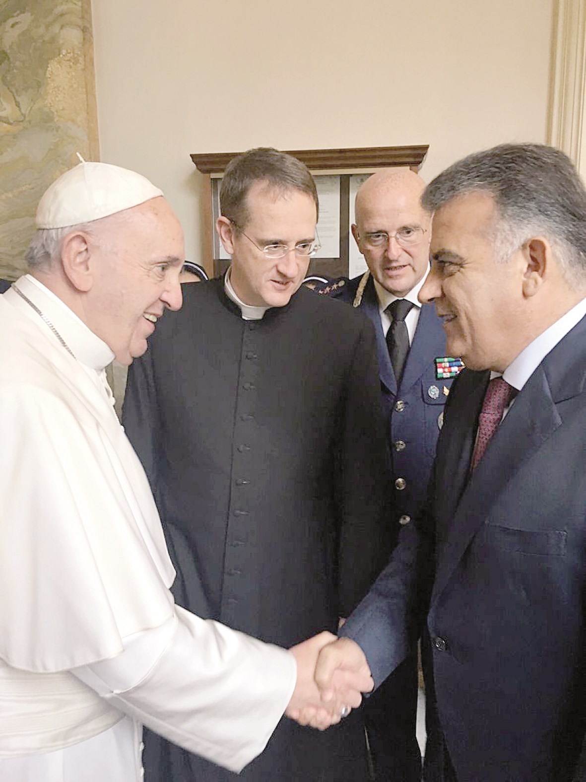 u0627u0644u0628u0627u0628u0627 u0645u0635u0627u0641u062du0627u064b u0627u0644u0644u0648u0627u0621 u0627u0628u0631u0627u0647u064au0645