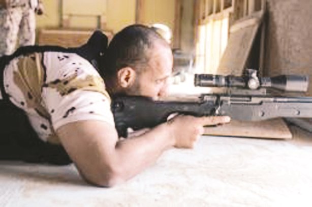 u0642u0646u0627u0635 u0643u0648u064au062au064a u062eu0644u0627u0644 u0645u0634u0627u0631u0643u062au0647 u0641u064a u0627u0644u062au062fu0631u064au0628u0627u062a u0641u064a u0645u0639u0633u0643u0631 u00abu0628u064au0648u0631u0646u063au00bb