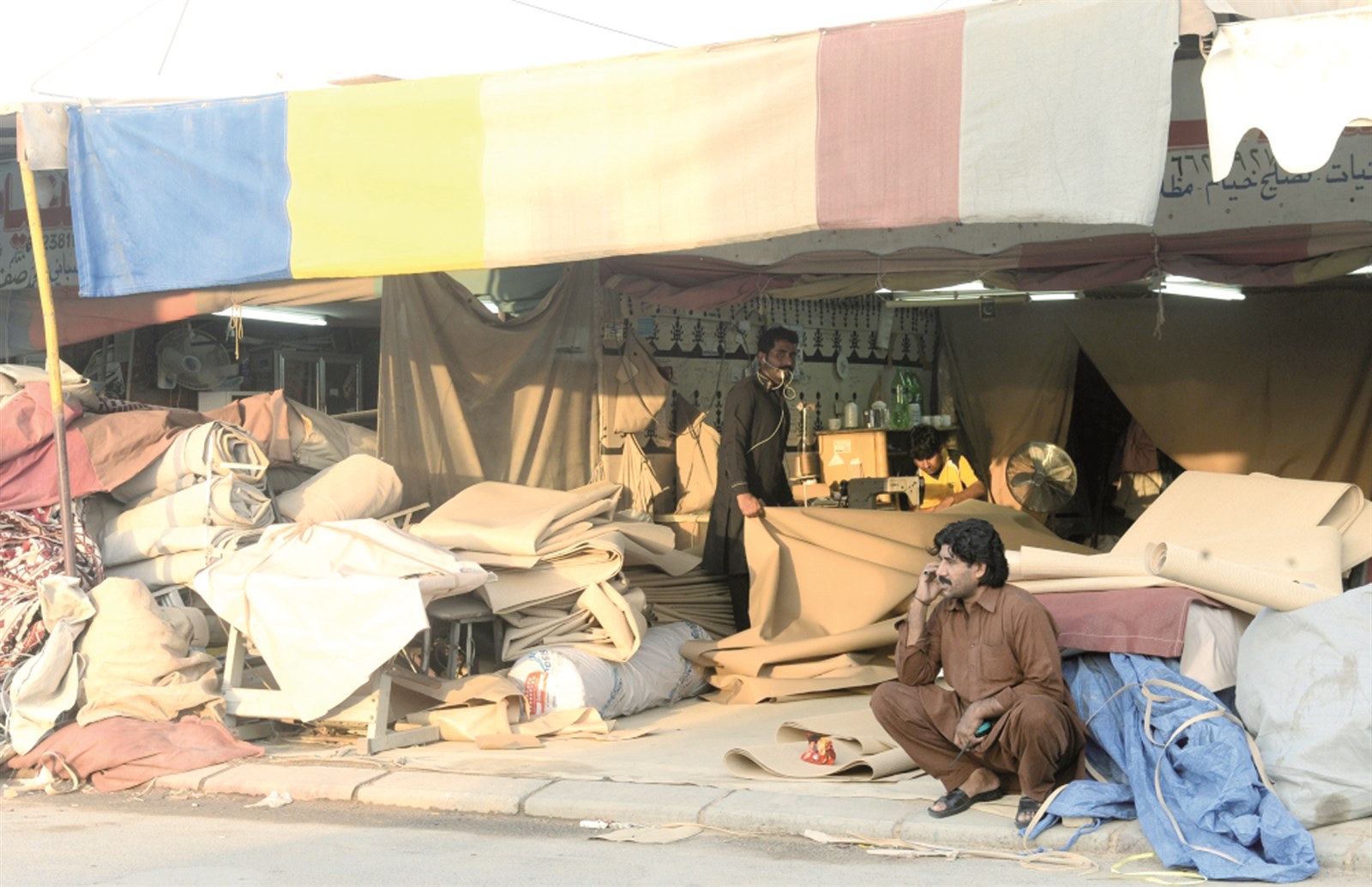 محل لصناعة الخيام