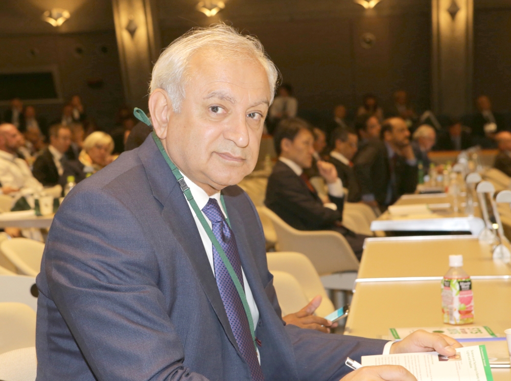 u0627u0644u0648u0632u064au0631 u0628u062fu0631 u0627u0644u0639u064au0633u0649 u062eu0644u0627u0644 u0645u0634u0627u0631u0643u062au0647 u0641u064a u0627u0644u0645u0646u062au062fu0649