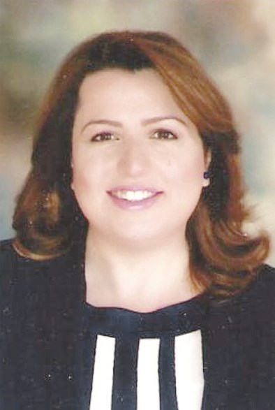 دينا الحفار