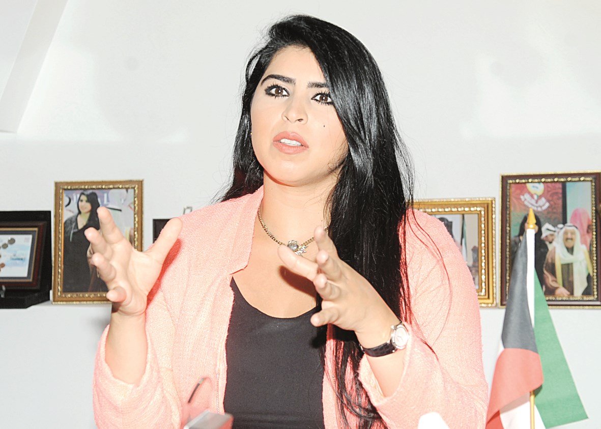 u0623u0628u0631u0627u0631 u0627u0644u0645u0633u0639u0648u062f (u062au0635u0648u064au0631 u062cu0644u0627u0644 u0645u0639u0648u0636)