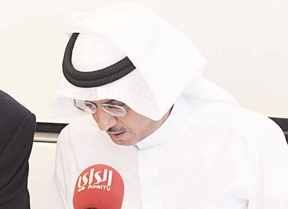 u062cu0627u0646u0628 u0645u0646 u0627u0644u0639u0645u0648u0645u064au0629 (u062au0635u0648u064au0631 u0632u0643u0631u064au0627 u0639u0637u064au0629)