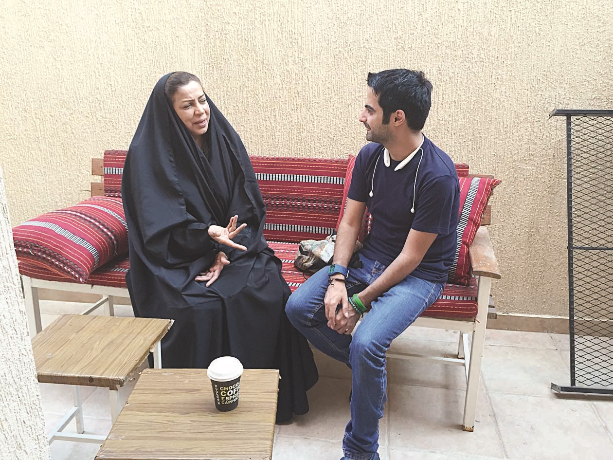 u0645u062au062du062fu062bu0629 u0644u0644u0632u0645u064au0644 u062du0645u0648u062f u0627u0644u0639u0646u0632u064a