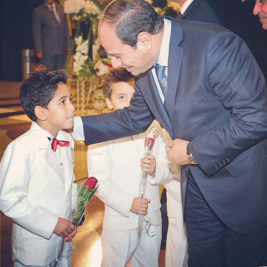 u0637u0641u0644u0627u0646 u064au0647u062fu064au0627u0646 u0627u0644u0633u064au0633u064a u0648u0631u062fu062au064au0646 u0642u0628u0644 u0627u0644u0627u062du062au0641u0627u0644u064au0629