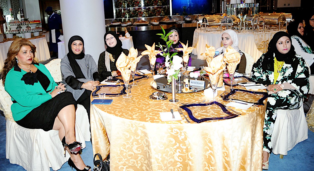 متابعة نسائية لفعاليات الحملة (تصوير كرم ذياب)