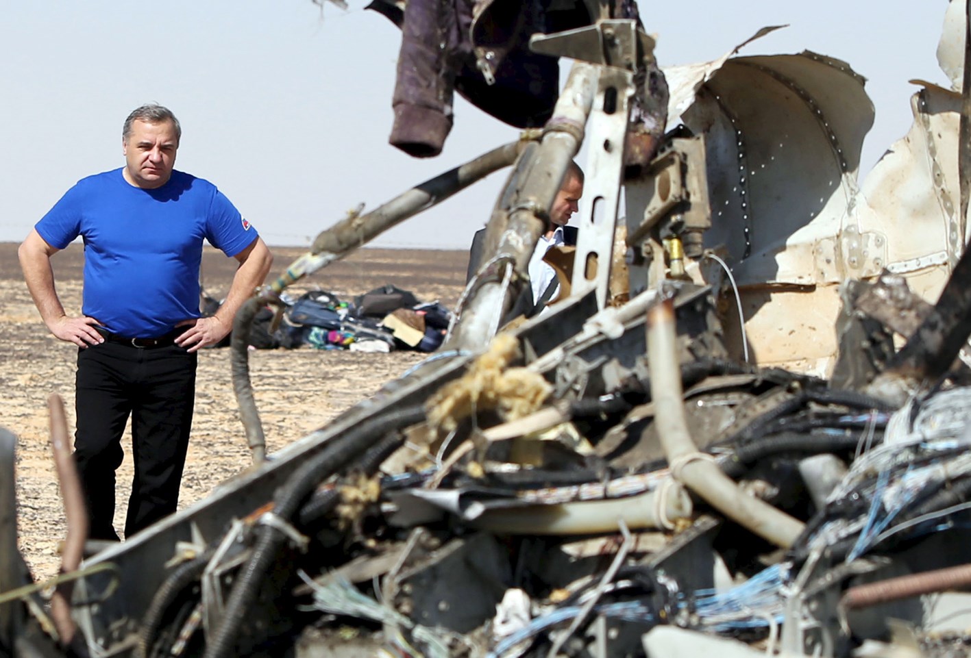 u0631u0626u064au0633 u0644u062cu0646u0629 u0627u0644u0637u064au0631u0627u0646 u0627u0644u0631u0648u0633u064au0629 u0641u064au0643u062au0648u0631 u0633u0648u0631u0648u0634u064au0646u0643u0648 u0641u064a u0645u0643u0627u0646 u062au062du0637u0645 u0627u0644u0637u0627u0626u0631u0629     (u0631u0648u064au062au0631u0632)