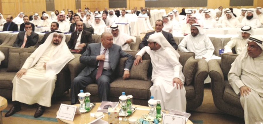 وكيل «الصحة» في مقدم الحضور