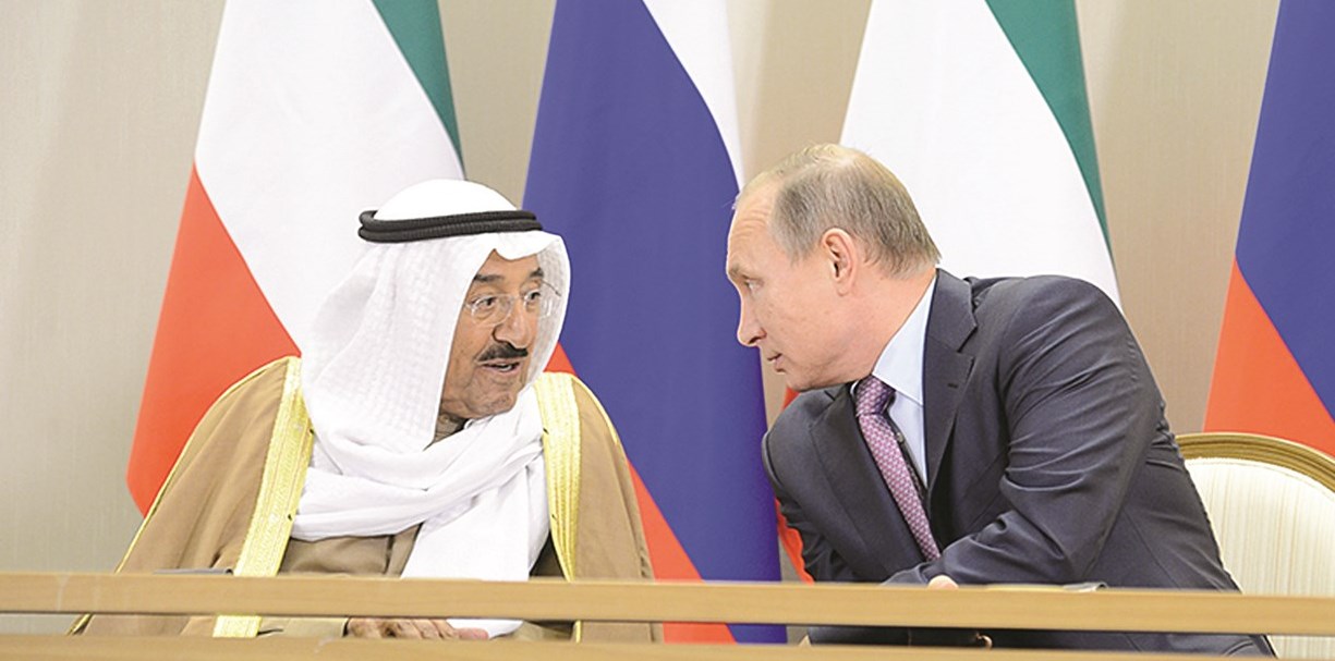 u062du062fu064au062b u062cu0627u0646u0628u064a u0628u064au0646 u0633u0645u0648 u0627u0644u0623u0645u064au0631 u0648u0628u0648u062au064au0646