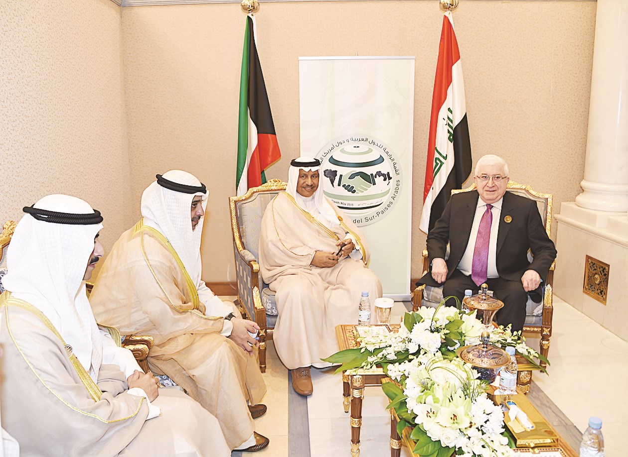 الرئيس العراقي والمبارك خلال اللقاء