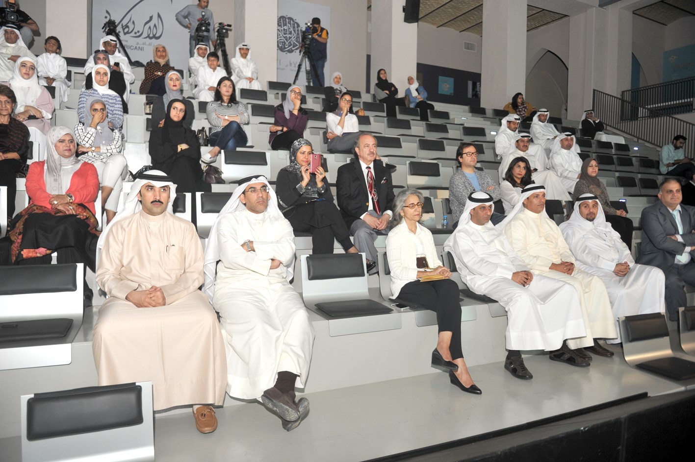 جانب من الحضور (تصوير أسعد عبدالله)