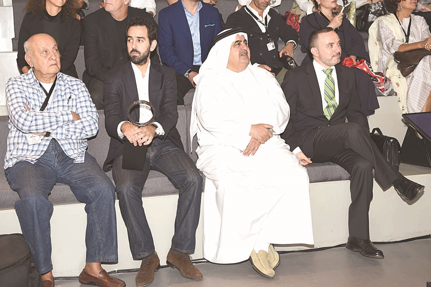 u0627u0644u0633u0641u064au0631 u0643u0631u064au0633u062au064au0627u0646 u0646u062eu0644u0629 u064au062au0642u062fu0645 u0627u0644u062du0636u0648u0631