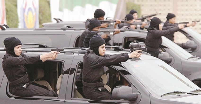 نعومة لا تمنع من أداء الواجب العسكري