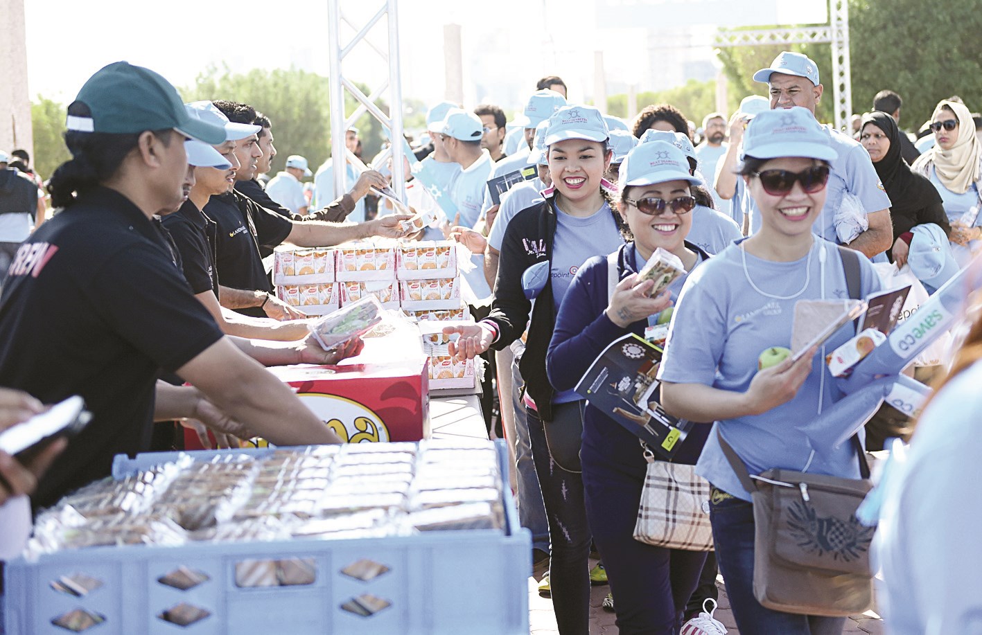 توزيع العصائر ضمن الفعاليات