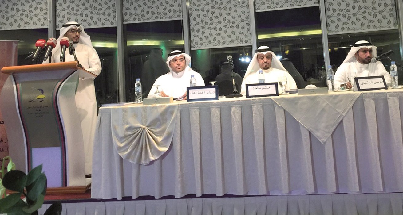 u0627u0644u0639u0646u0632u064a u0648u0623u0635u062du0627u0628 u0627u0644u0645u0643u0627u062au0628 u0641u064a u0627u0644u0645u0624u062au0645u0631 u0627u0644u0635u062du0627u0641u064a  (u062au0635u0648u064au0631 u0643u0631u0645 u0630u064au0627u0628)