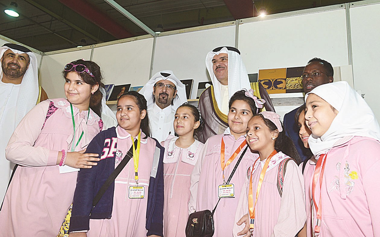 ... مع بعض التلميذات