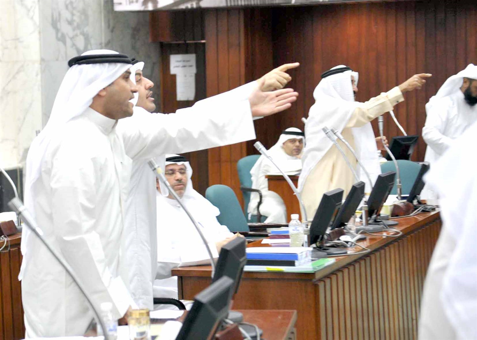 u0627u0639u062au0631u0627u0636u0627u062a u0628u0627u0644u062cu0645u0644u0629