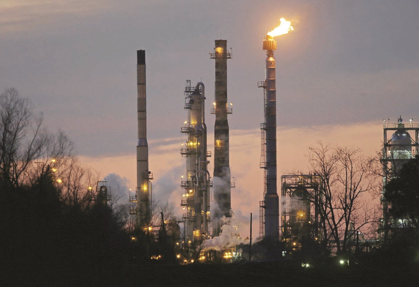 u0645u0639u0627u0631u0643 u0627u0644u062du0635u0635 ... u062au0644u062au0647u0628  (u0623 u0628 )