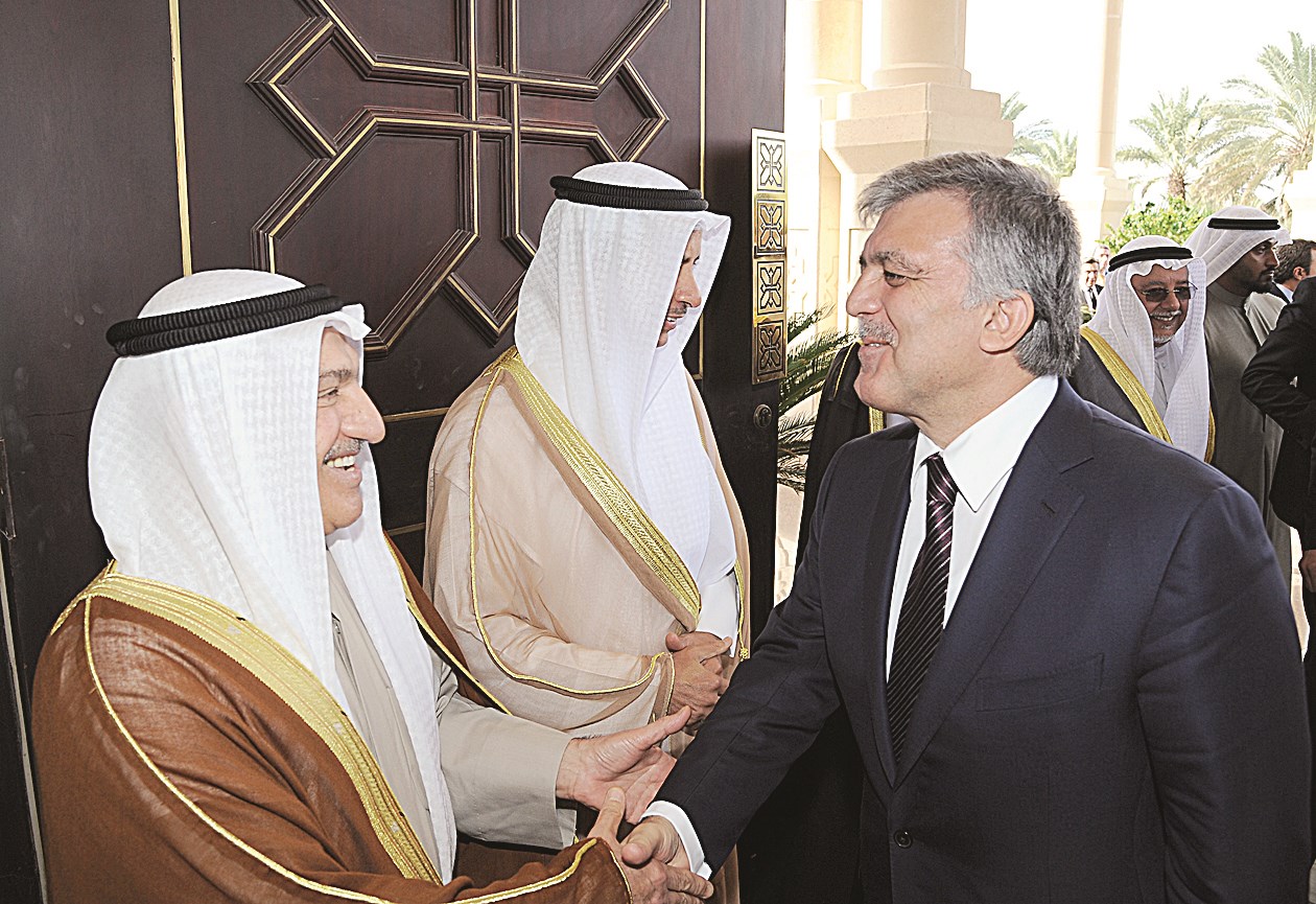 ... ومحمد أبو الحسن