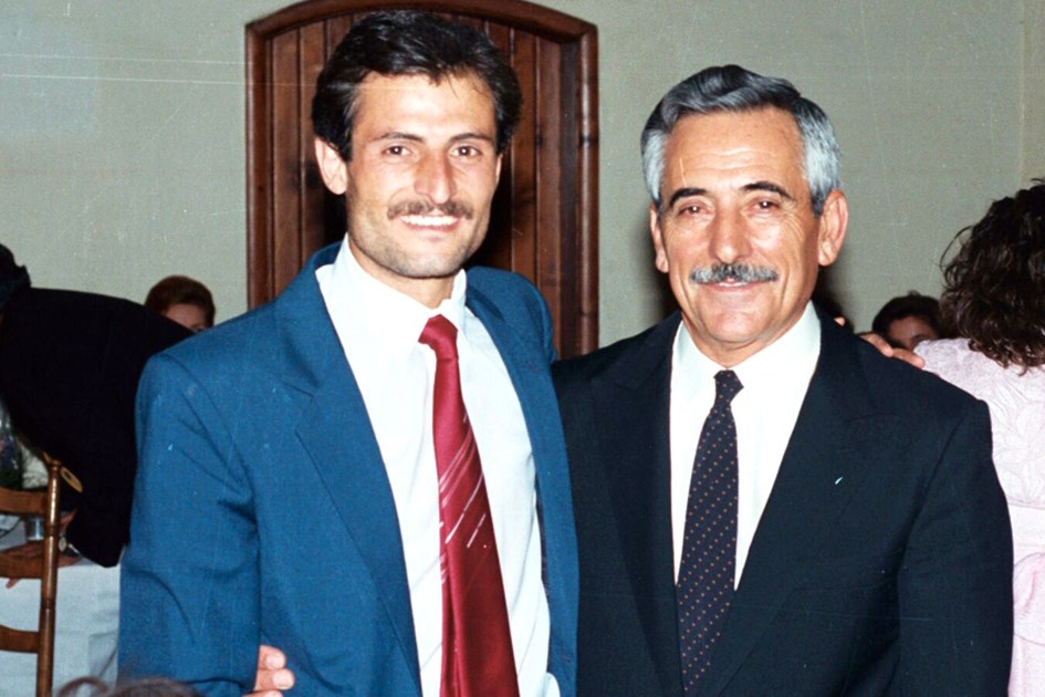 ملحم عواضة (الى اليسار) مع ابرهيم عواضة والد جوليانا    (خاص - «الراي»)