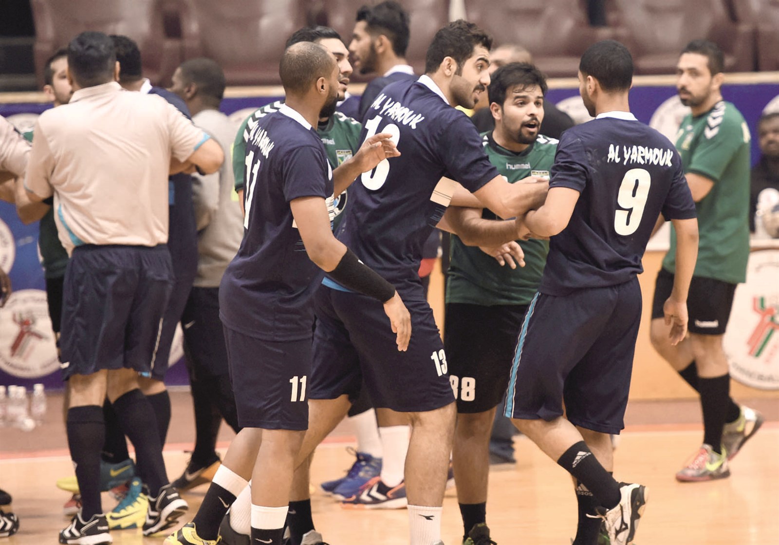 u0645u0634u0627u062du0646u0627u062a u0628u064au0646 u0627u0644u0644u0627u0639u0628u064au0646 u0641u064a u0645u0628u0627u0631u0627u0629 u0627u0644u0639u0631u0628u064a u0648u0627u0644u064au0631u0645u0648u0643 (u062au0635u0648u064au0631 u062cu0627u0633u0645 u0628u0627u0631u0648u0646)