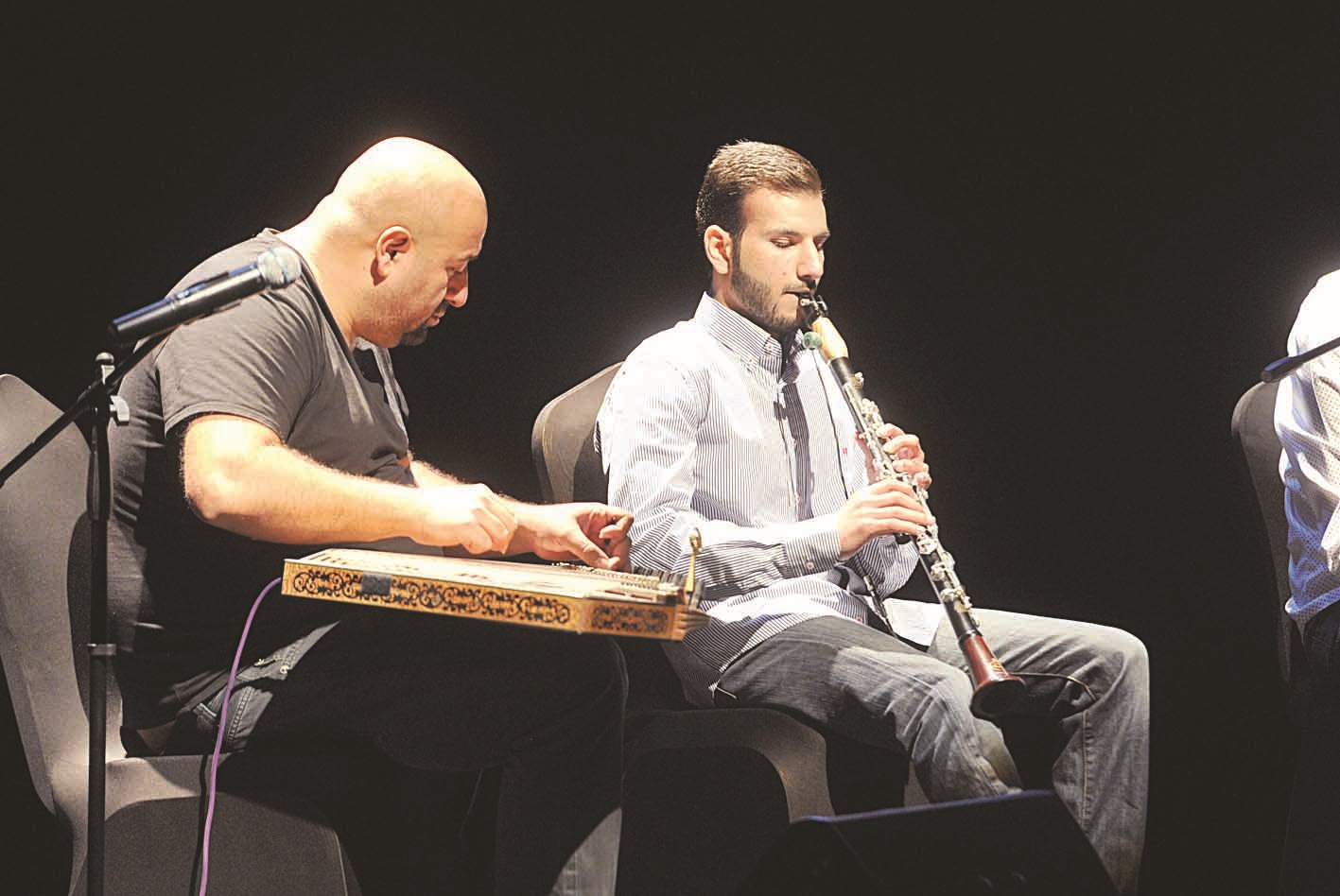 عبداللطيف غازي محققاً حلمه