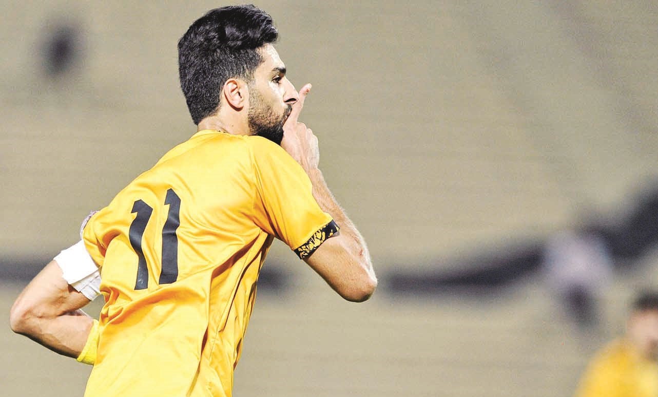 (الأزرق دوت كوم وجاسم بارون)